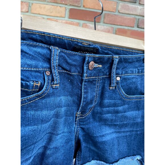 Celebrity Pink, Size 0, Dark Wash Denim Shorts, Raw Hem, Rose Gold Hardware, EUC - Picture 3 of 5